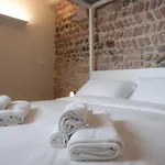 بيت ضيافة Design