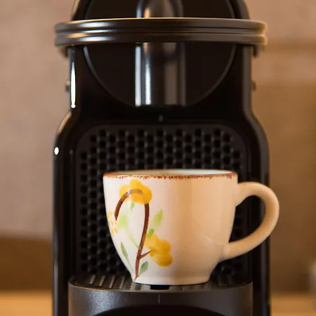 ゲストハウス Design 4*